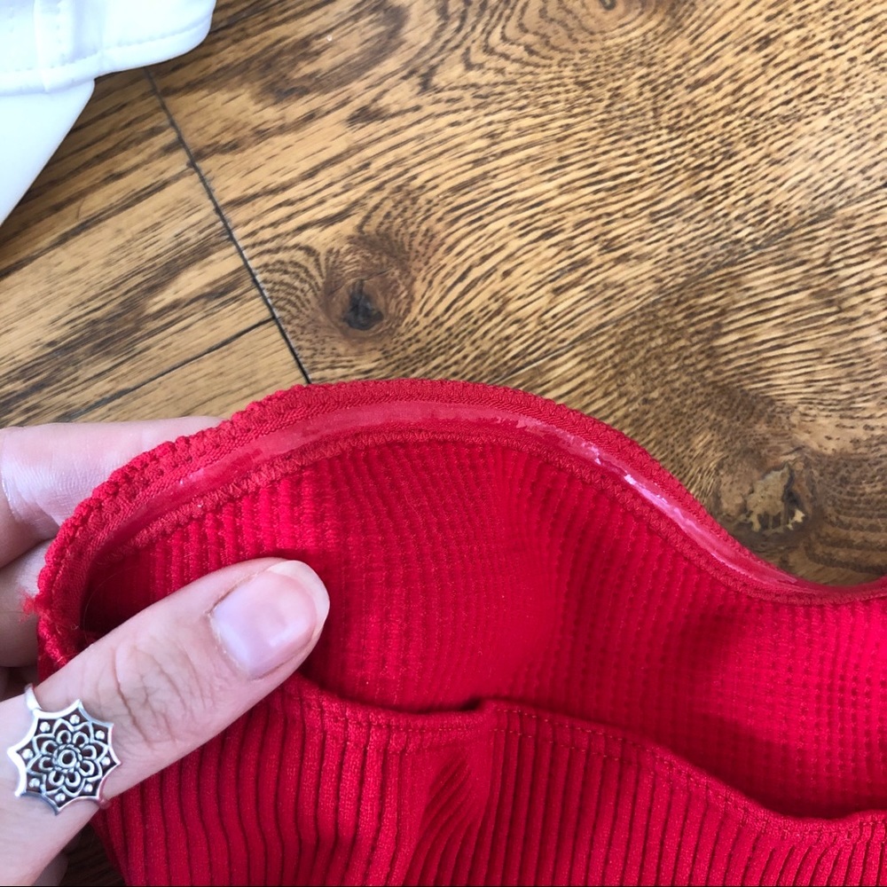 Red Strapped Crop Top - Picture 3 of 3